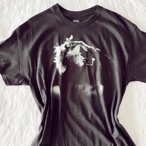 NWOT Machine Gun Kelly Graphic Shirt Size Large